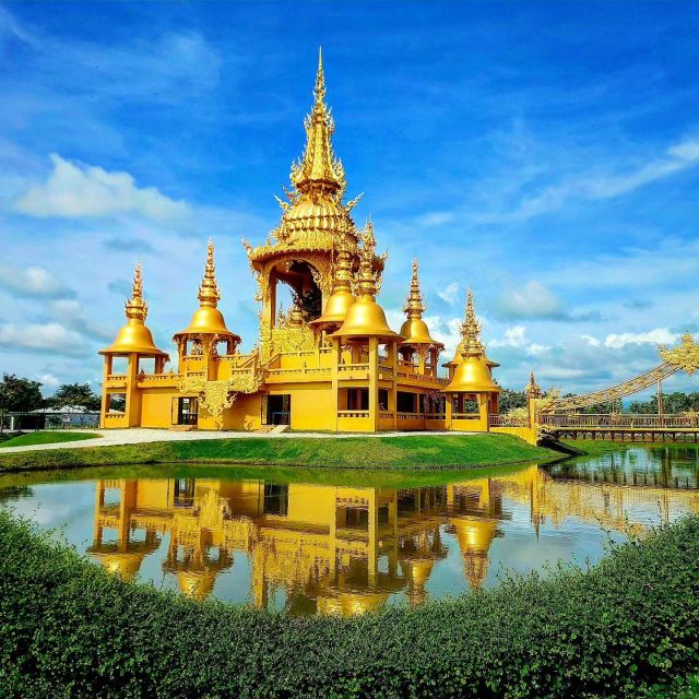 From Chiang Mai: Chiang Rai's Temples Exploration Day Trip - Lunch on a long day, plus how pacing usually works