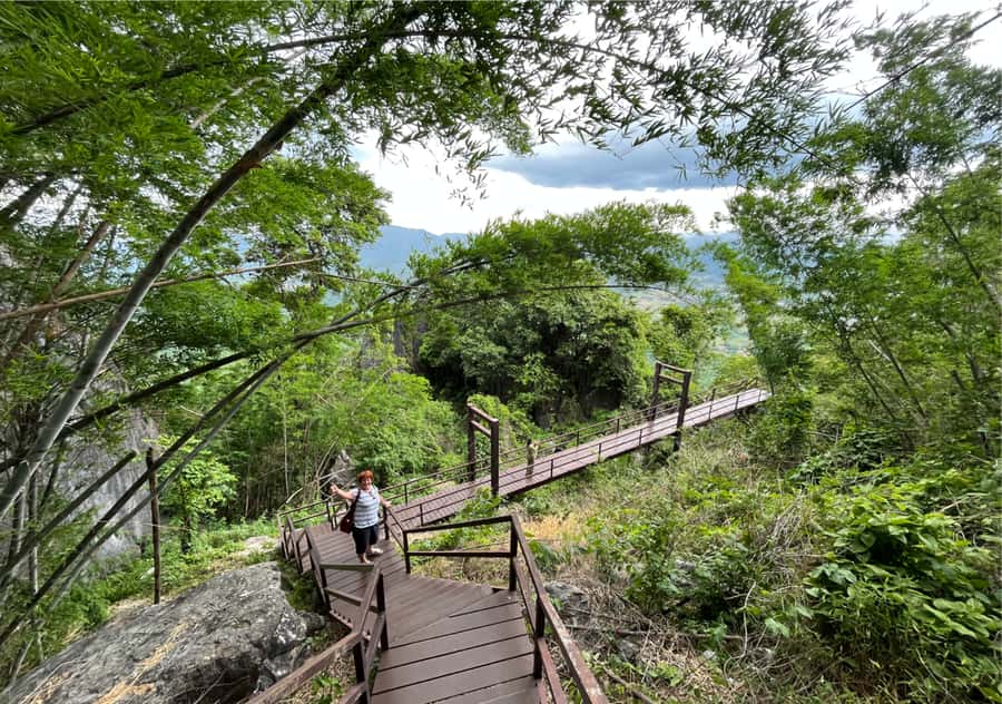 From Chiang Mai: Lampang Summit & Springs - Lunch near the road, simple food that keeps the schedule moving