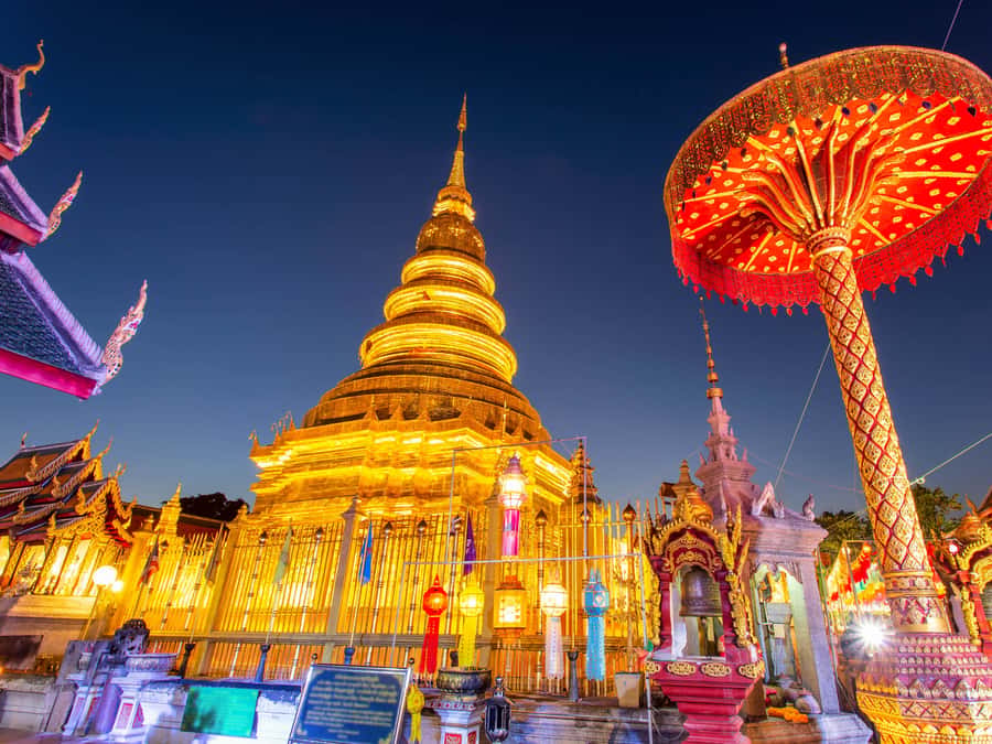 From Chiang Mai: Lamphun and Lampang Temples Tour - Hariphunchai Temple in Lamphun: Ninth-Century Mon Roots by the River