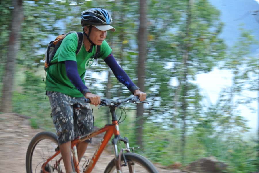 From Chiang Mai: Mae Taeng Valley Hike & Bike Day Trip - What to bring, what to skip, and how to dress