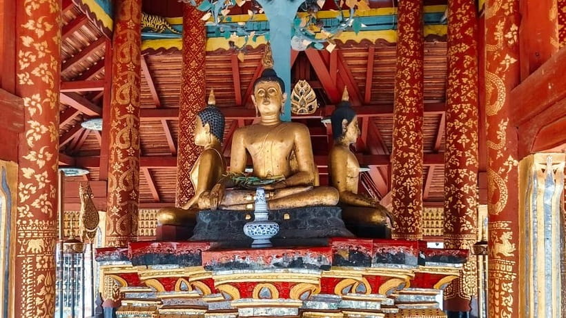 From Chiang Mai: UNESCO Site of Lampang & Lamphun Day Trip - Wat Pongsanuk: the UNESCO-recognized wooden temple to slow down for