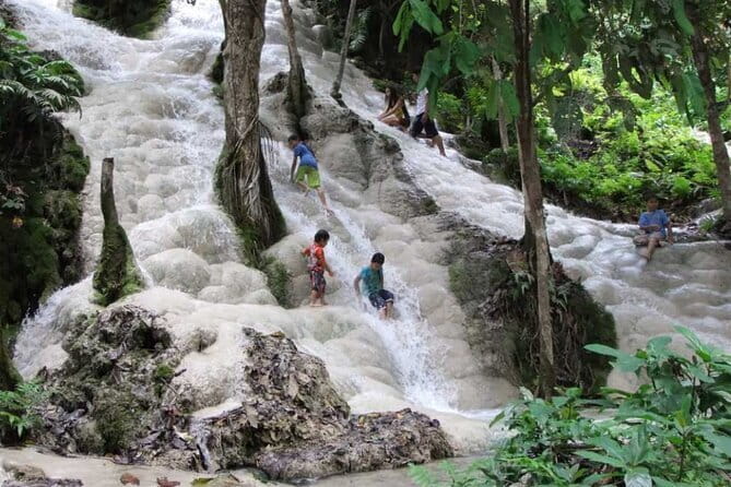 Full Day Elephant Bathing and Bamboo Rafting Tour in Chiang Mai - Mae Wang Waterfall: The Cooling Break That Makes the Day Work