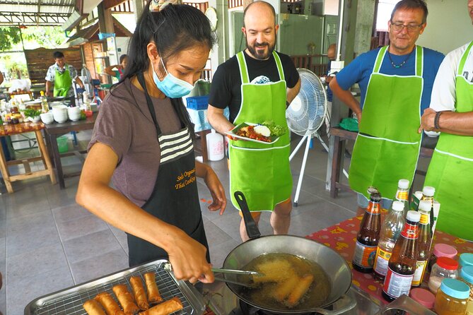 Full Day Thai Cooking at Farm (Chiang Mai) - Cooking together, then eating your work in a relaxing farm setting
