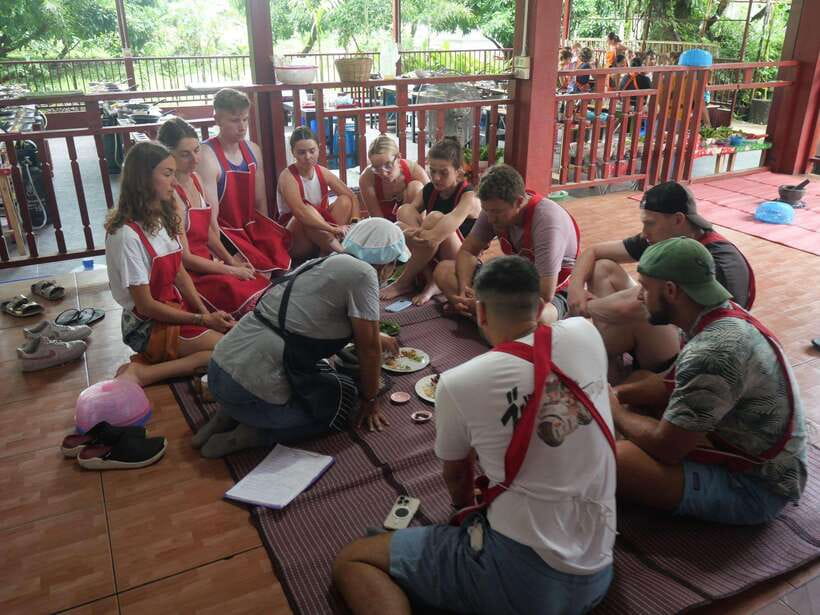 Full Day Thai Cooking Class in Organic Farm and Market - Should you book this cooking class?