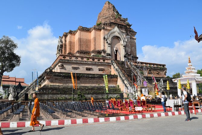 Half Day Chiang Mai City and Cultural by TukTuk, Samlor & Red car (Private Tour) - The half-day timing that keeps the day doable