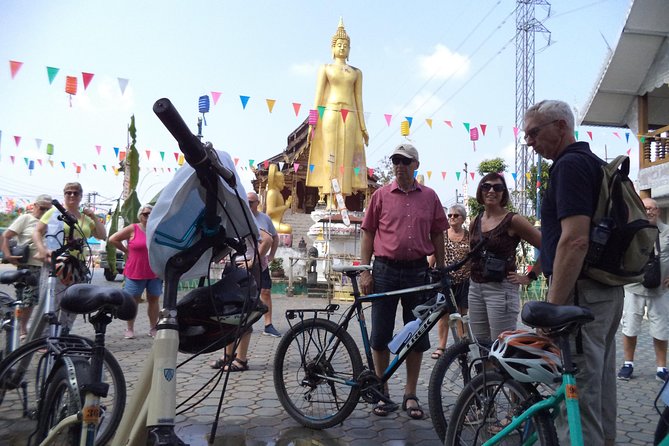 Half-Day Colors of Chiang Mai Biking Tour - A half-day bike plan that mixes culture with countryside calm