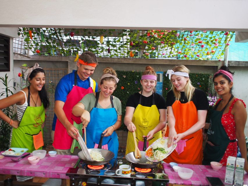 Half-Day Cooking Class with Market Tour - The Menu You’ll Cook: Pad Thai to Khao Soi, Plus Sticky Rice With Mango