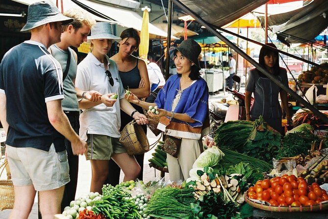 Half Day Guided Thai Cooking Class in Chiang Mai - The Menu Choices You Might Cook: Pad Thai, Tom Kha Gai, Spring Rolls, Khao Soi