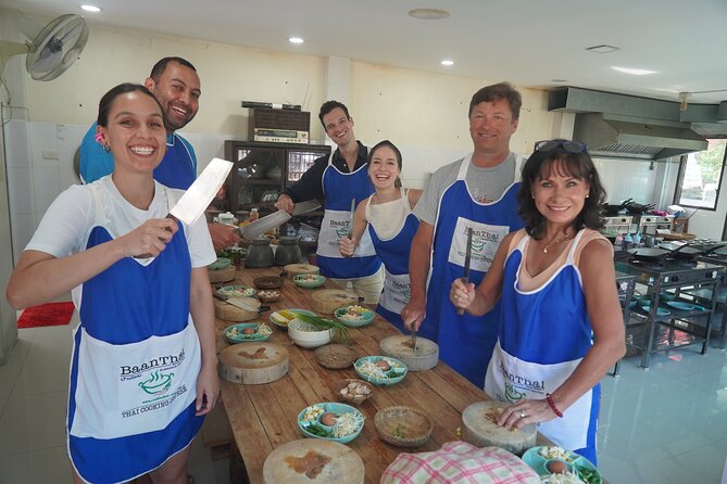 Half Day Guided Thai Cooking Class in Chiang Mai - Indoor Comfort in Chiang Mai: Air-Conditioned Cooking Without the Weather Stress
