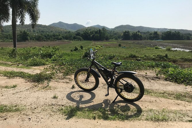 Half-day hilly adventure to Mae Wang (some unpaved, GUIDED) - Key highlights worth your time