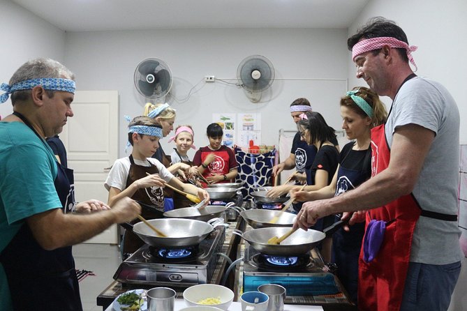 Half Day Morning Cooking Class with Market Tour in Chiang Mai - What you cook (and why it is more than just lunch)