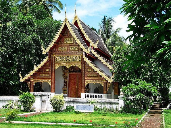 Half Day Old Town Chiang Mai Temple & City Private Tour (Minimum 2 Pax) - Key highlights you’ll feel right away