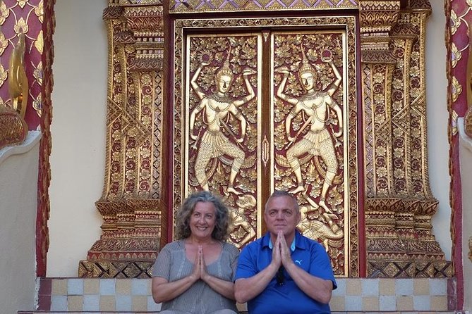 Half Day - Small Group - Doi Suthep Temple and Hmong Village Tour - Who should book this half-day tour, and who might skip it