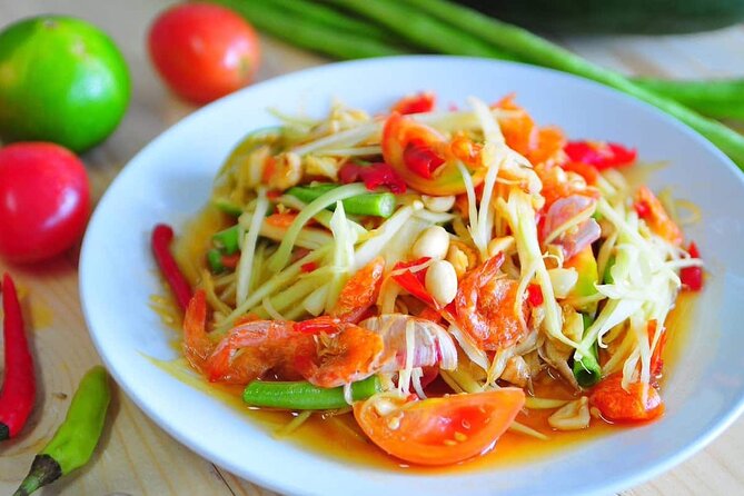 Half-day Thai Cooking Class from scratch by an Expert Chef - Expert Chef Teaching, How the Class Stays Hands-On