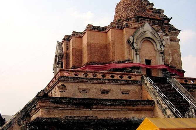 Historical City Bike Tour of Chiang Mai - Temple Circuit Highlights: Chiang Man, Lok Molee, Suan Dok, and More