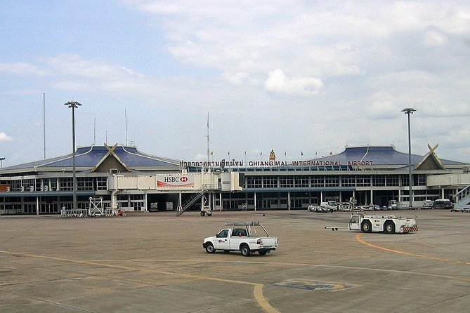 Hotel in Chiang Mai to Chiang Mai Airport - The ride itself: air-conditioning, private space, and what to expect