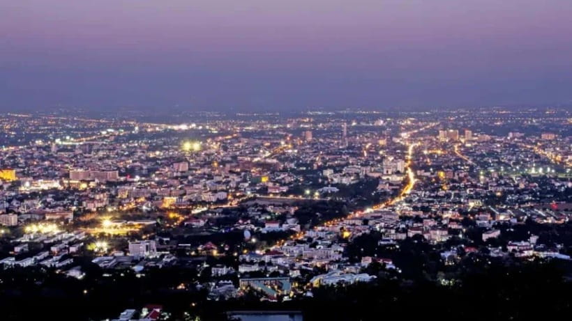 Join Chiangmai Anocheciendo - Wat Palad in Doi Suthep National Park and the Forest-Temple Feel