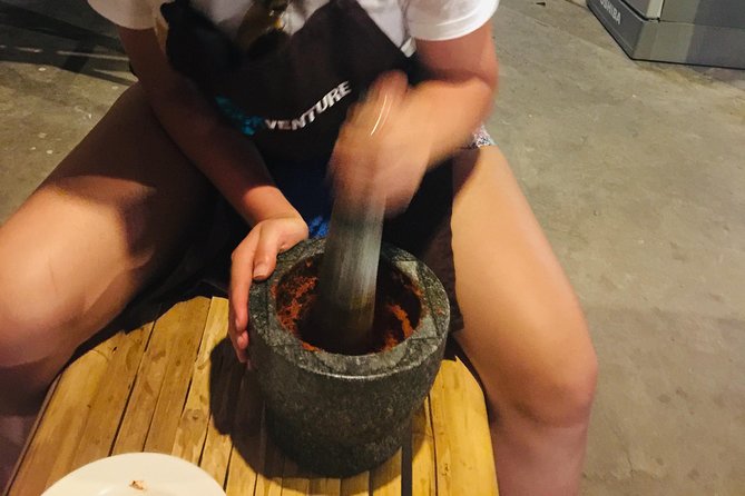 Lean cooking in A Thai atmosphere with Cookventure Home Cooking Studio - Step-by-step lessons for a 5-course Thai meal