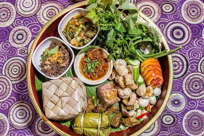 Magical Evening Dinner Cruise on the Ping River - Riverside Buddhist Temple and Market Stops That Add Local Texture