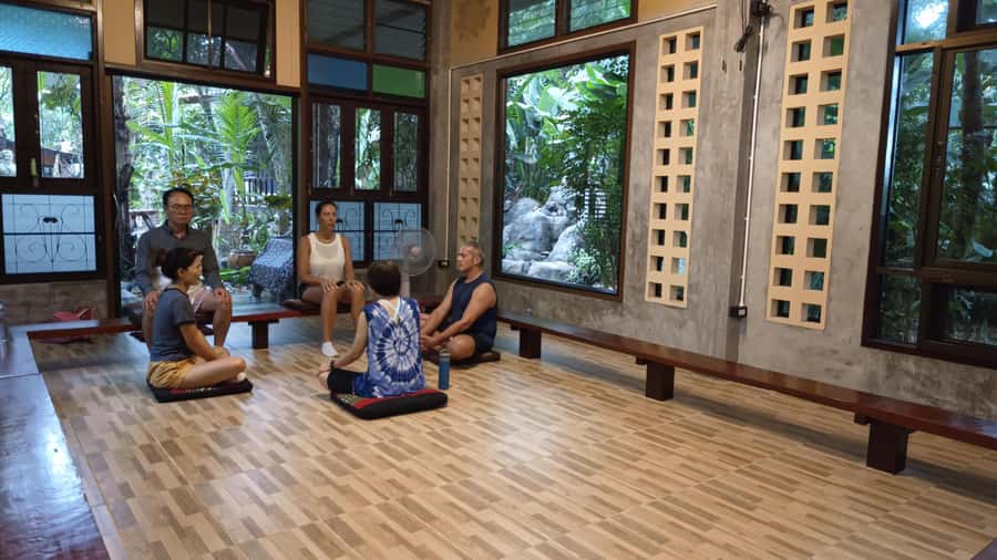 Meditation & Yoga Retreat in Nature - Wat Phra That Doi Saket Temple, Plus an Authentic Market Nearby