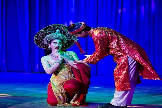 Miracle: The Chiang Mai Ladyboy Cabaret Show - The music soundtrack experience, lip-sync, and how to enjoy it your way