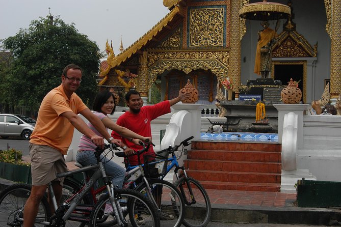 No.1 Chiang Mai: Historical City Bike Tour - Pedaling Past Temples, Museums, and Local Market Life