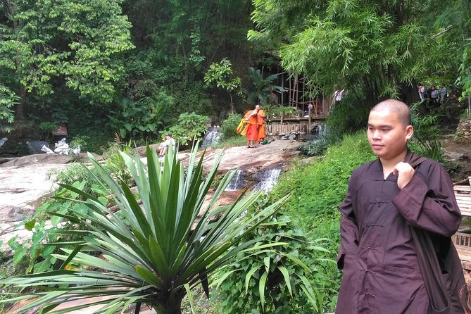 No1. Chiang Mai City Hiking, Biking & Kayaking Triathalon - Wat Pha Lat: Monk’s Trail and temple views