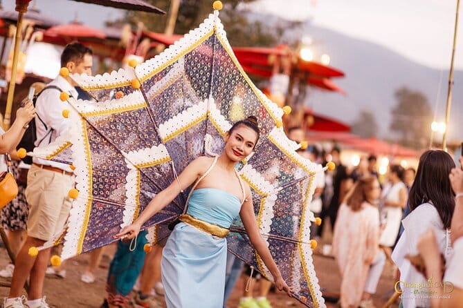 Official Ticket: Chiang Mai CAD New Year Countdown 2026 - The food window (19:30 to 20:30): included, and timed for comfort