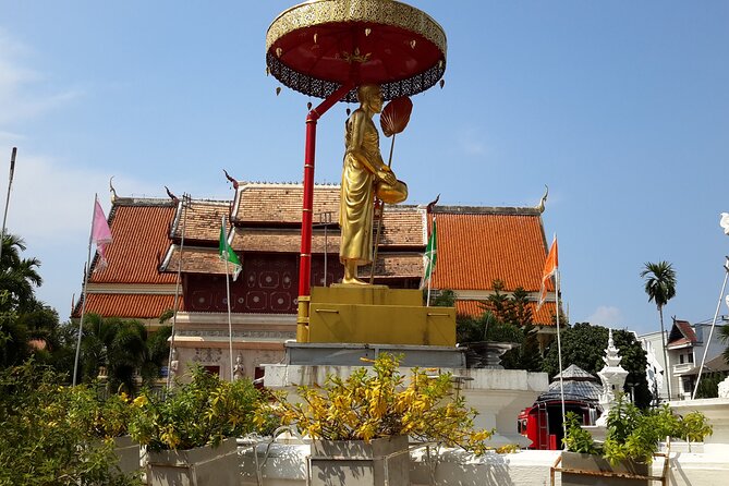 Old city & temples tour + Doi Suthep temple & famous CNX. lunch - Wat Pha Lat: A Quieter Temple with a Different Feel