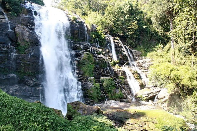 One day Doi Inthanon National Park & Trekking on Kew Mae Pan - Doi Inthanon National Park and Kew Mae Pan: what this day tour really feels like