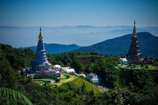 Private All-Inclusive Doi Inthanon & Pha Dok Siew Waterfall Tour - Peak of Doi Inthanon: one hour of high-altitude atmosphere