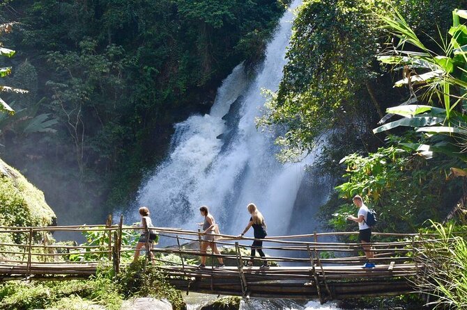 Private All-Inclusive Doi Inthanon & Pha Dok Siew Waterfall Tour - Pha Dok Siew: the waterfall hike that rewards your steps