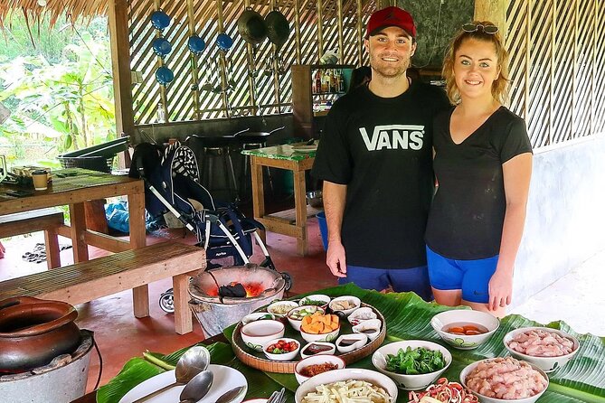 Private Bicycle Tour to Chiang Mai and Thai Cooking Class - The 18 km San Kam Phaeng Ride: Countryside, Crafts, and a Manageable Effort