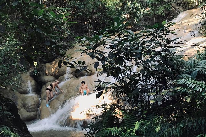 Private Chaing Dao Tour. Village, Cave,Hot springs, Sticky Waterfall. - From Chiang Mai to Chiang Dao With Private Pickup (and Real Timing)