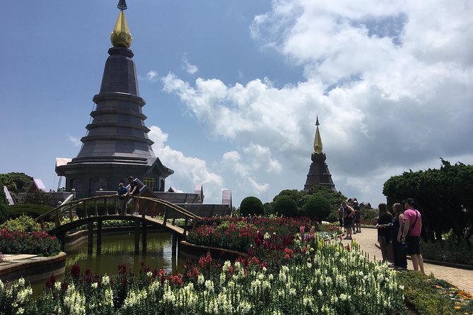 Private Chiang Mai-Chiang Rai Highlights 4 days trip - Price and value check for $441