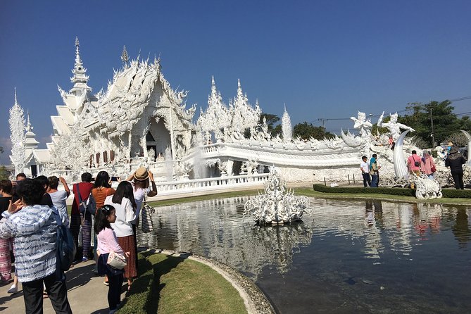 Private Chiang Mai-Chiang Rai Highlights 4 days trip - Day 1: From the Lost City to Inthanon waterfalls, then a hill-tribe night
