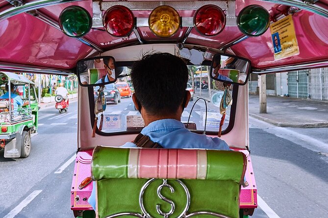Private Chiang Mai Old City Half Day Tuk Tuk Tour - Stop 5, Wat Phra Singh: Northern-Style Chapel Beauty