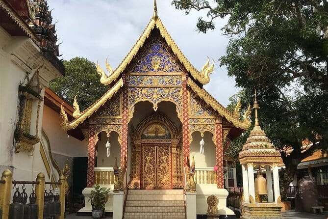Private Doi Suthep Temple Handicraft Center and Sticky Waterfall - Morning temple anchors: Khruba Siwichai and Wat Pha Lat