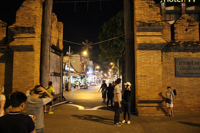 Private Evening! Crisscross Chiang Mai's Night by the classic Tuk Tuk - Wat Suan Dok: a quick temple stop with old-city calm
