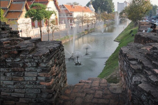 Private Half-Day Tour The Old Chiang Mai City With Street Foods - Changphuak Gate, Haulin Corner, and Kuhaung Corner: the Old City wall mindset