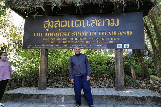 Private Tour Doi Inthanon And Trekking Nature Trail, Chiang Mai - Twin Royal Stupas: the gardens and viewpoint stop that actually works