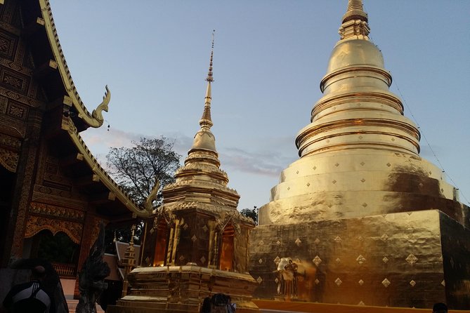 Private Tour: Sightseeing City walking Tour - The 3-Hour Route: Wat Chedi Luang Varavihara to Wat Phra Singh