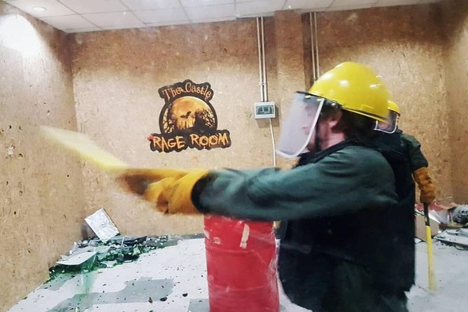 Rage Room - What happens during your 30-minute session