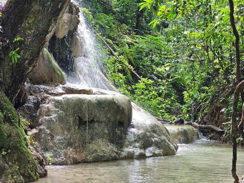 Sticky Waterfall & Secret Temple & Lunch Delectable Cuisine. - Who this tour fits best