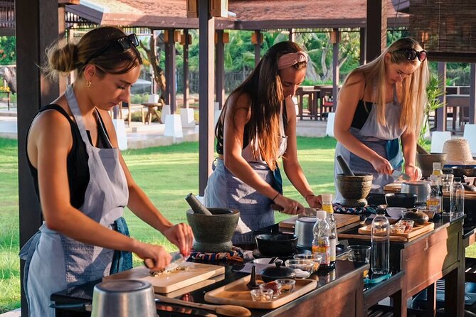 Sunset Thai Cooking with Grandma - Farm & Evening Feast - Five Thai Dishes You’ll Cook, With Mango Sticky Rice Guaranteed