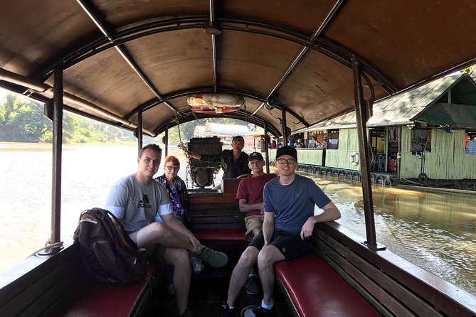 Temples Tour with Private Cruise - Wat Sri Suphan, the Silver Temple: silver decoration with silver craftsmen