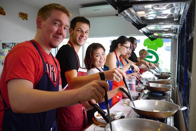 Thai Cooking Class with Local Market Tour in Chiang Mai - Price and value: why about $43 feels fair
