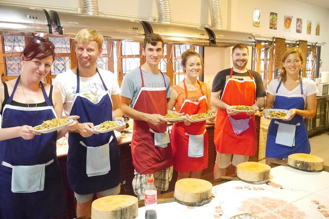 Thai Cooking Class with Local Market Tour in Chiang Mai - Who should book this Chiang Mai cooking class (and who might not)
