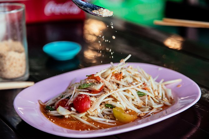 The 10 Tastings of Chiang Mai With Locals: Private Street Food Tour - Private street food, done with a local host in Chiang Mai