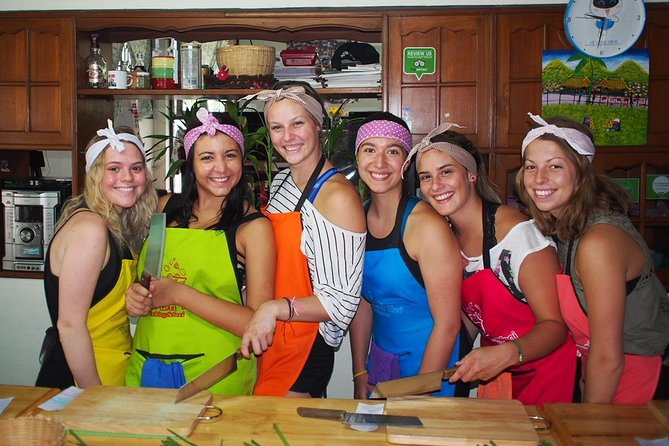 Tomyumthai Cooking Class in Chiang Mai - Instructors matter here, and the vibe is genuinely friendly